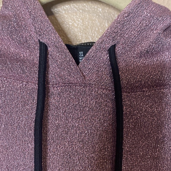 Sparkling cropped hoodie. Lightweight size small. - Picture 3 of 3
